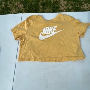 Crop top nike brand new